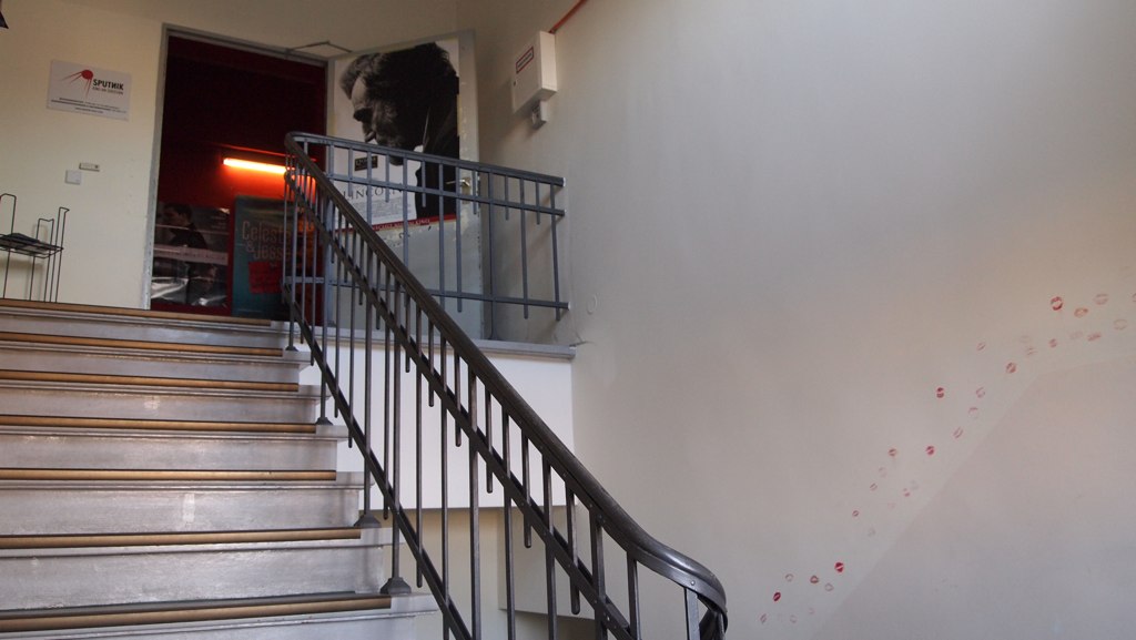 Eingang zum Spuntik Kino